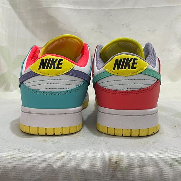 Nike Dunk low top sneakers in candy colors - Picture 3 of 6